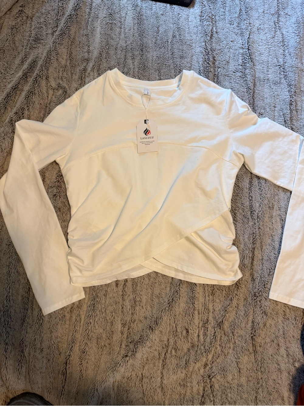 lululemon athletica White Crew Neck Top (NWT)
